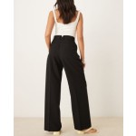 ASOS DESIGN tailored wide leg pants with pleat detail in black