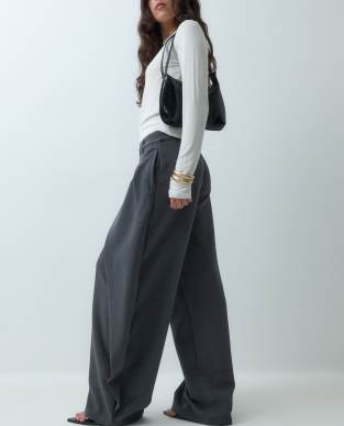 Cernucci barrel leg double pleat pants set in gray