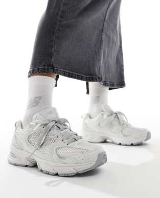 New Balance 530 sneakers with ribbon laces in silver - Exclusive to ASOS